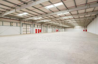 Warehouse - Studio for rent in Al Sajaa - Sharjah