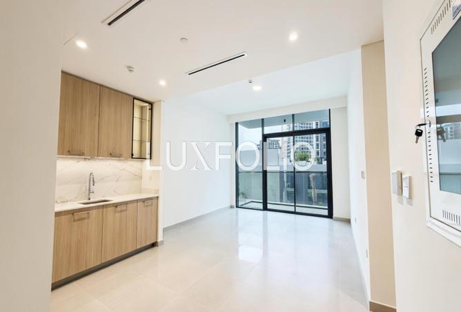 74233056 - Property Image 3