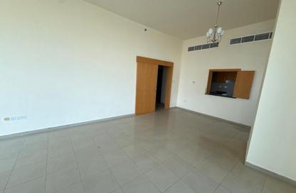 Apartment - 3 Bedrooms - 4 Bathrooms for rent in Julphar Towers - Al Nakheel - Ras Al Khaimah Apartment - 3 Bedrooms - 4 Bathrooms for rent in Julphar Towers - Al Nakheel - Ras Al Khaimah