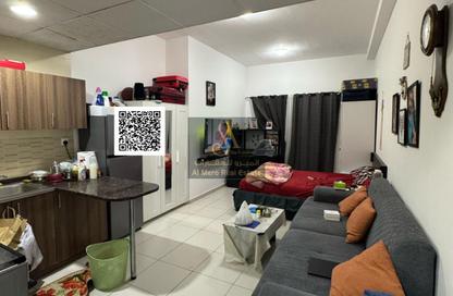 Apartment - Studio - 1 Bathroom for sale in Smart Tower 1 - Al Amerah - Ajman