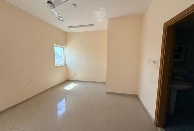 85302847 - صورة العقار 3