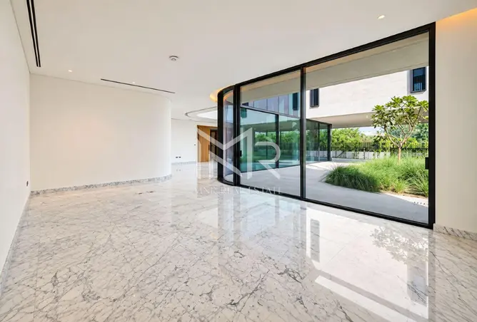 156938046 - Property Image 2