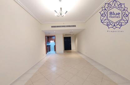 Apartment - 3 Bedrooms - 3 Bathrooms for rent in 21st Century Tower - Sheikh Zayed Road - Dubai