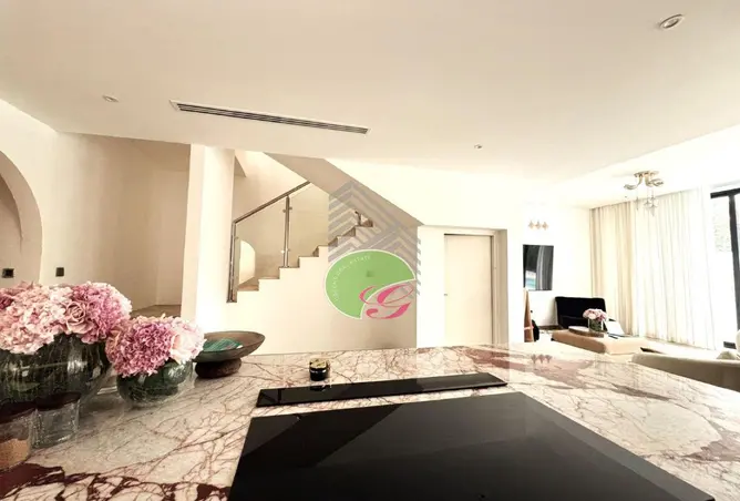 97811564 - Property Image 2