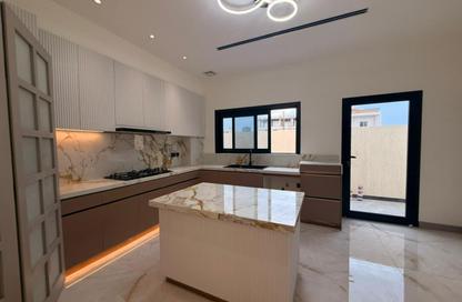 Villa - 5 - 7+ for sale in Kabbali Hills - Al Helio 2 - Al Helio - Ajman Villa - 5 - 7+ for sale in Kabbali Hills - Al Helio 2 - Al Helio - Ajman