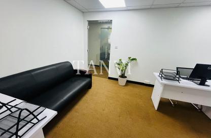 Office Space - Studio - 1 Bathroom for rent in Al Rostamani Building - Port Saeed - Deira - Dubai
