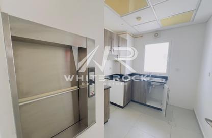 Villa - 5 Bedrooms - 7 Bathrooms for rent in Al Forsan Village - Khalifa City - Abu Dhabi