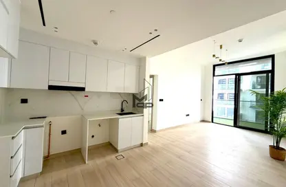 شقة - 2 غرف نوم - 2 حمامات للايجار في بن غاطي لونا - الضاحية 12 - قرية جميرا الدائرية - دبي