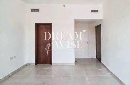 Apartment - 2 Bedrooms - 2 Bathrooms for rent in Bloom Marina - Al Bateen - Abu Dhabi