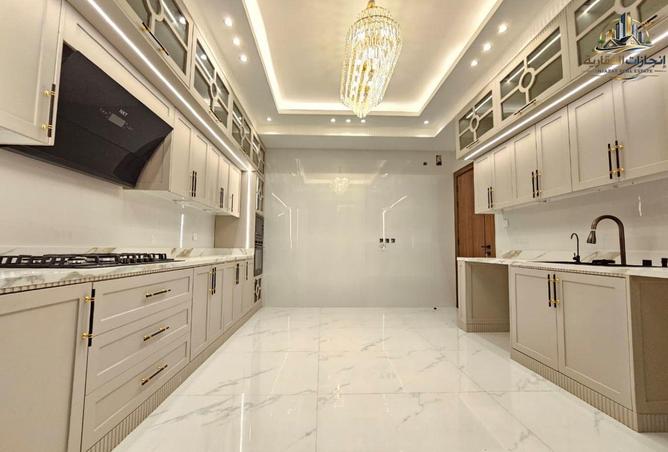 77377268 - Property Image 3