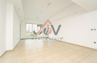 Apartment - 2 Bedrooms - 4 Bathrooms for rent in Marina Residences 4 - Marina Residences - Palm Jumeirah - Dubai
