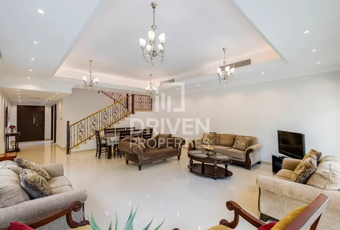 152352900 - Property Image 3