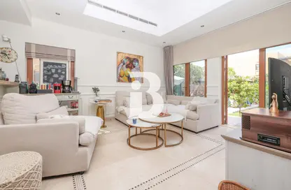 فيلا - 3 غرف نوم - 3 حمامات للبيع في فيلات طراز دبي - القرية الشمالية - الفرجان - دبي