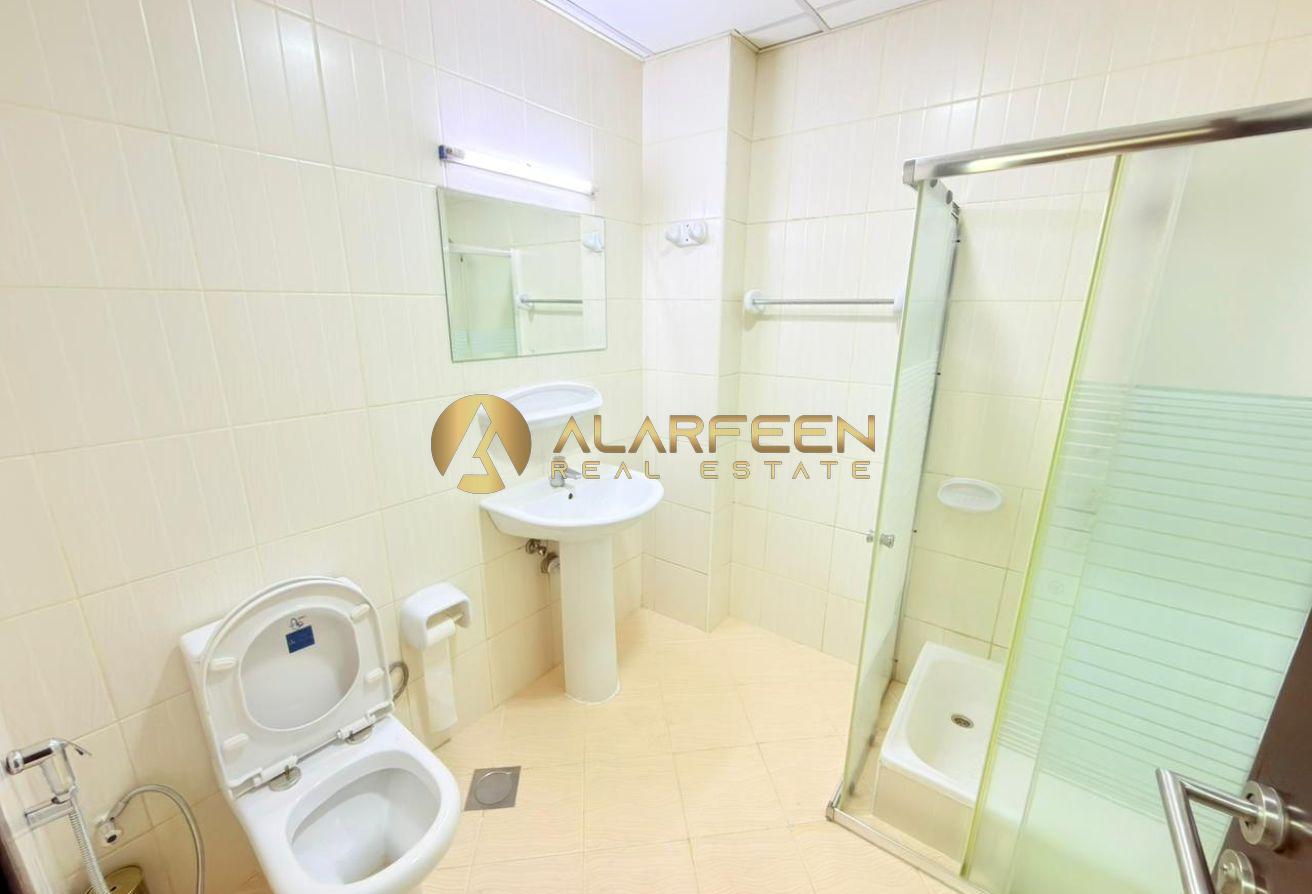 Chiller Free | Next to Park | Spacious Size photo 9