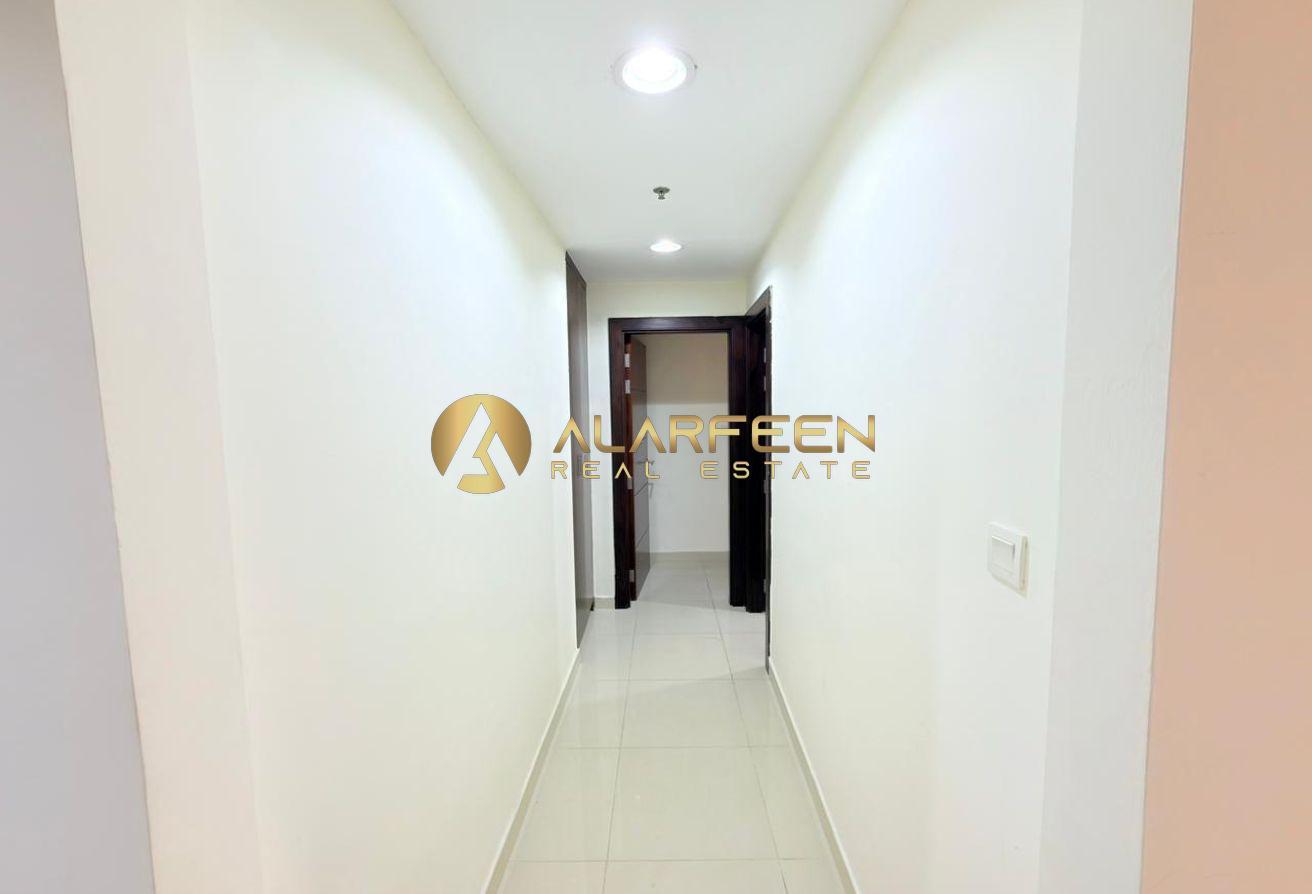 Chiller Free | Next to Park | Spacious Size photo 6