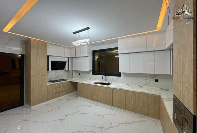 94879260 - Property Image 3