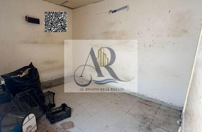 Labor Camp - Studio - 7+ Bathrooms for rent in Al Sajaa S - Al Sajaa - Sharjah