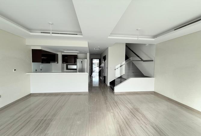 81944631 - صورة العقار 3