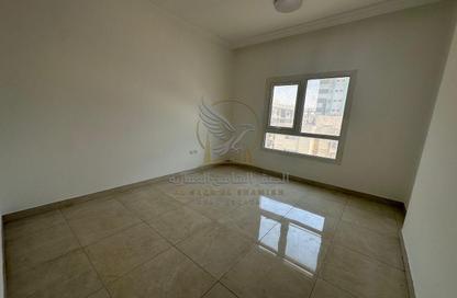 Apartment - 2 Bedrooms - 2 Bathrooms for rent in Al Majaz 2 - Al Majaz - Sharjah Apartment - 2 Bedrooms - 2 Bathrooms for rent in Al Majaz 2 - Al Majaz - Sharjah