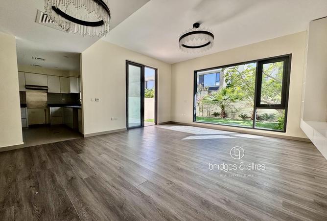 60129745 - Property Image 2