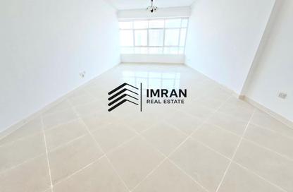 Apartment - 3 Bedrooms - 3 Bathrooms for rent in Al Taawun - Sharjah Apartment - 3 Bedrooms - 3 Bathrooms for rent in Al Taawun - Sharjah