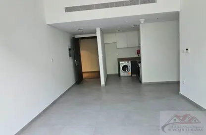 شقة - غرفة نوم - 1 حمام للايجار في ذا لينك - إيست فييليدج - الجادة - الشارقة