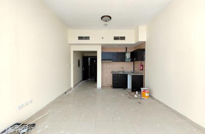 Apartment - Studio - 1 for rent in Silicon Gates 4 - Silicon Gates - Dubai Silicon Oasis - Dubai Apartment - Studio - 1 for rent in Silicon Gates 4 - Silicon Gates - Dubai Silicon Oasis - Dubai