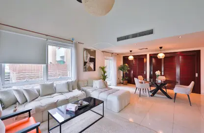 Townhouse - 2 Bedrooms - 3 Bathrooms for rent in One Marina Square - Marina Square - Al Reem Island - Abu Dhabi