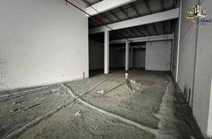 Show Room - Studio - 1 Bathroom for rent in Al Rashidiya Towers - Al Rashidiya - Ajman Downtown - Ajman
