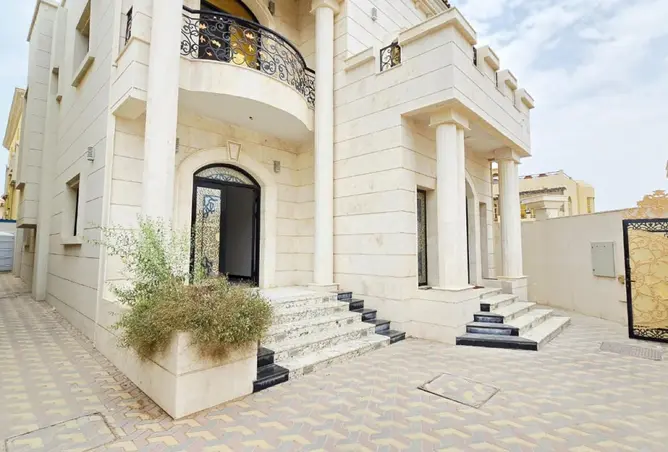 156486056 - Property Image 2