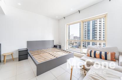 Apartment - Studio - 1 Bathroom for rent in The Royal Oceanic - Dubai Marina - Dubai