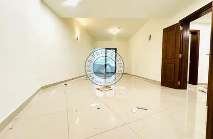 Apartment - 2 Bedrooms - 3 Bathrooms for rent in Al Jimi Avenue - Al Khalidiya - Abu Dhabi