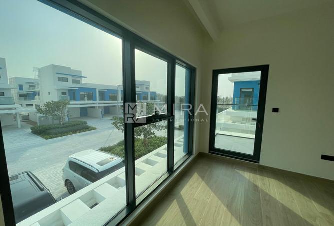 135636207 - Property Main Image