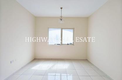 Apartment - 3 Bedrooms - 2 Bathrooms for rent in Muwaileh 29 Building - Muwaileh - Sharjah Apartment - 3 Bedrooms - 2 Bathrooms for rent in Muwaileh 29 Building - Muwaileh - Sharjah