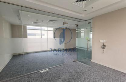 Office Space - Studio for rent in The Regal Tower - Business Bay - Dubai