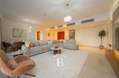 Penthouse - 4 Bedrooms - 5 Bathrooms for sale in Boulevard Point - Downtown Dubai - Dubai