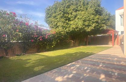 Villa - 5 Bedrooms - 6 Bathrooms for rent in The Centro - The Villa - Dubai