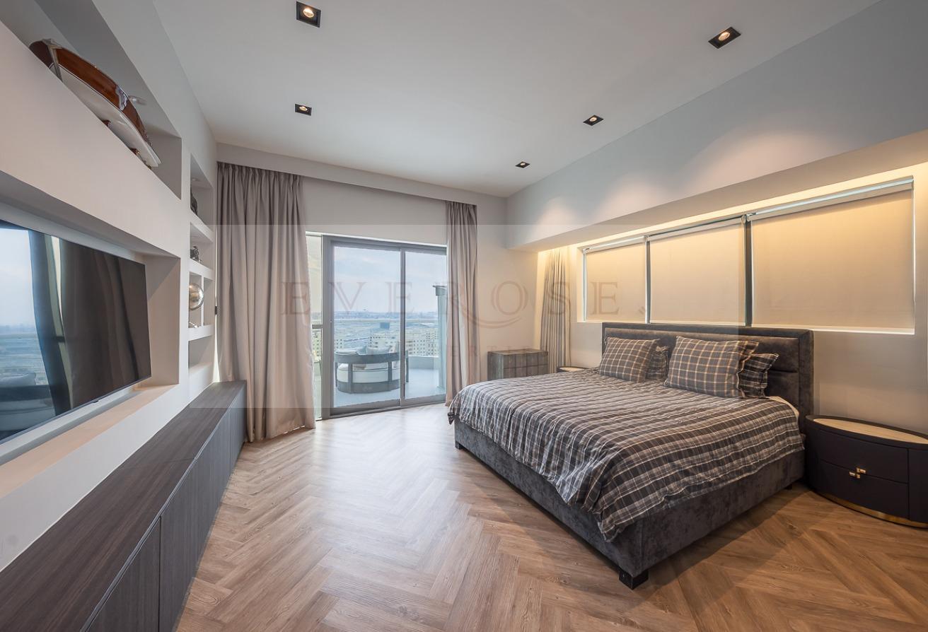 Ultra-Rare Duplex Penthouse with Private Pool photo 6