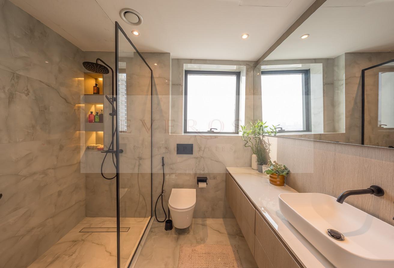 Ultra-Rare Duplex Penthouse with Private Pool photo 11