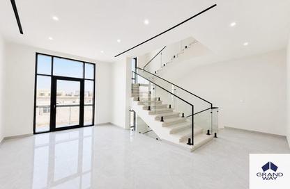 Villa - 5 - 5 for rent in Al Aweer 1 - Al Aweer - Dubai Villa - 5 - 5 for rent in Al Aweer 1 - Al Aweer - Dubai