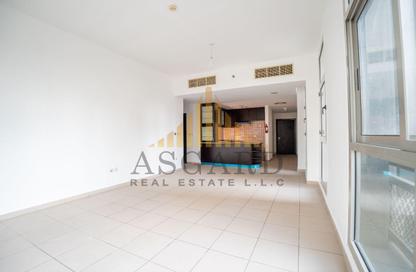 Apartment - Studio - 1 for rent in Oasis Residence - Barsha Heights (Tecom) - Dubai