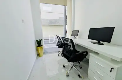 مكتب - غرفة نوم - 1 حمام للايجار في ريم ريزدنسي - الكرامة - دبي