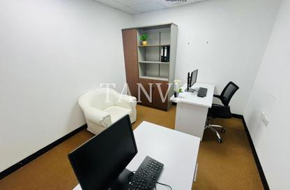 Office Space - Studio - 1 Bathroom for rent in Al Rostamani Building - Port Saeed - Deira - Dubai Office Space - Studio - 1 Bathroom for rent in Al Rostamani Building - Port Saeed - Deira - Dubai