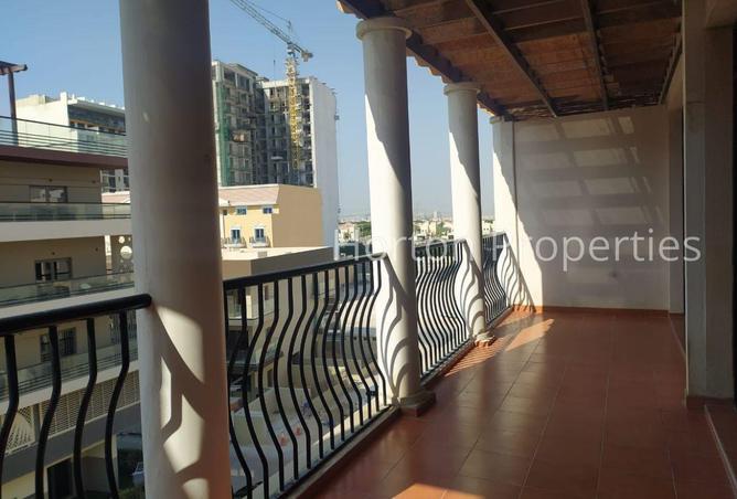 65153813 - صورة العقار 3