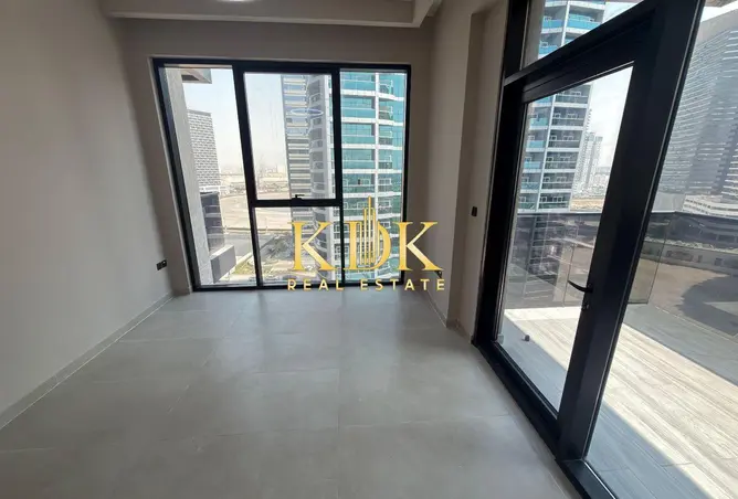 156027930 - Property Image 3