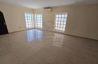 Villa - 3 Bedrooms - 4 Bathrooms for rent in Al Rifa'ah - Al Heerah - Sharjah