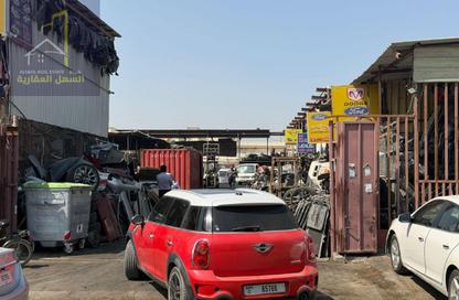Warehouse - Studio - 2 Bathrooms for sale in Sharjah Industrial Area - Sharjah