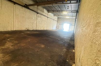 Warehouse - Studio for rent in Industrial Area 3 - Sharjah Industrial Area - Sharjah
