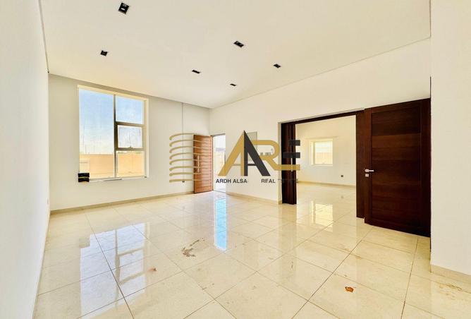 98720665 - صورة العقار 2