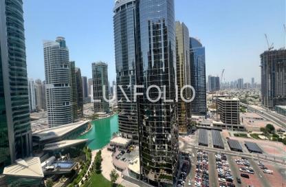 Apartment - 1 Bedroom - 2 Bathrooms for rent in Bonnington Tower - JLT Cluster J - Jumeirah Lake Towers - Dubai